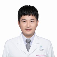 李潇