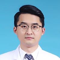 周焱