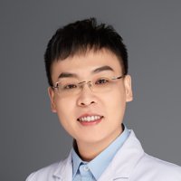 杨凯成