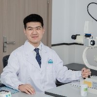 陈雍