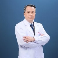 翁育清