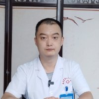 王健