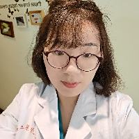 戚廷廷