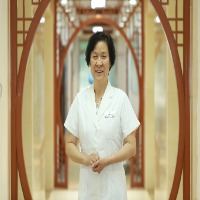 冯丽娜医生
