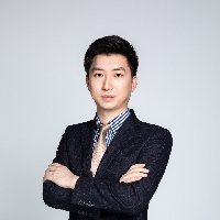 谭成博