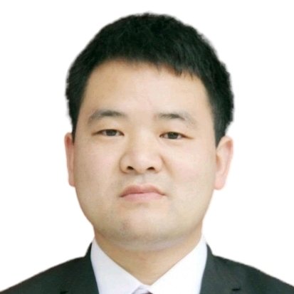 储易亮