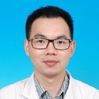 潘文辉医生