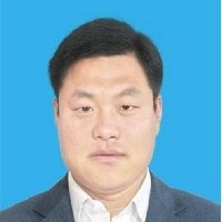 张轶群
