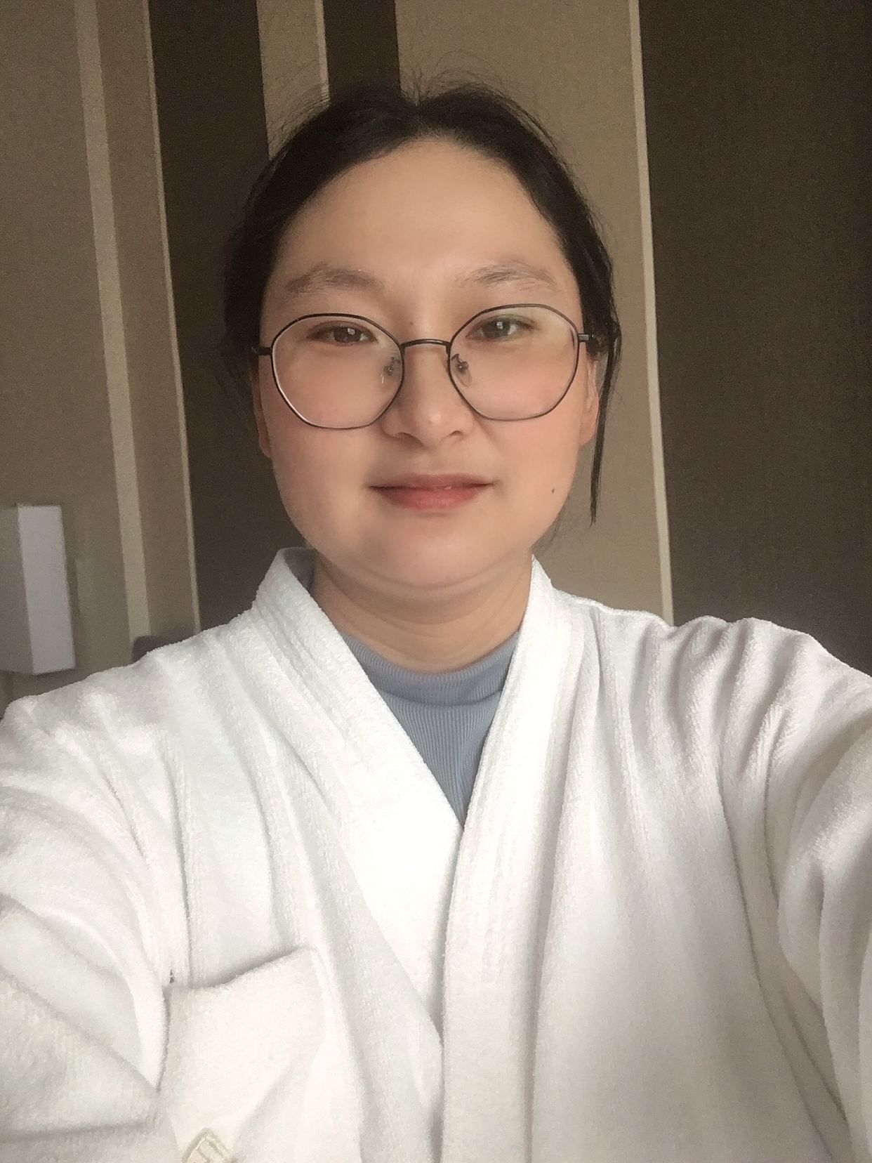 周云云