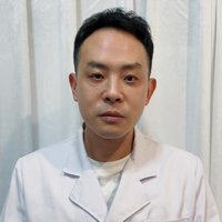 雷文斌医生