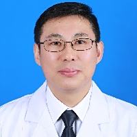 杨成