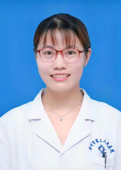 梁曼丽