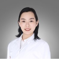 李佳谕
