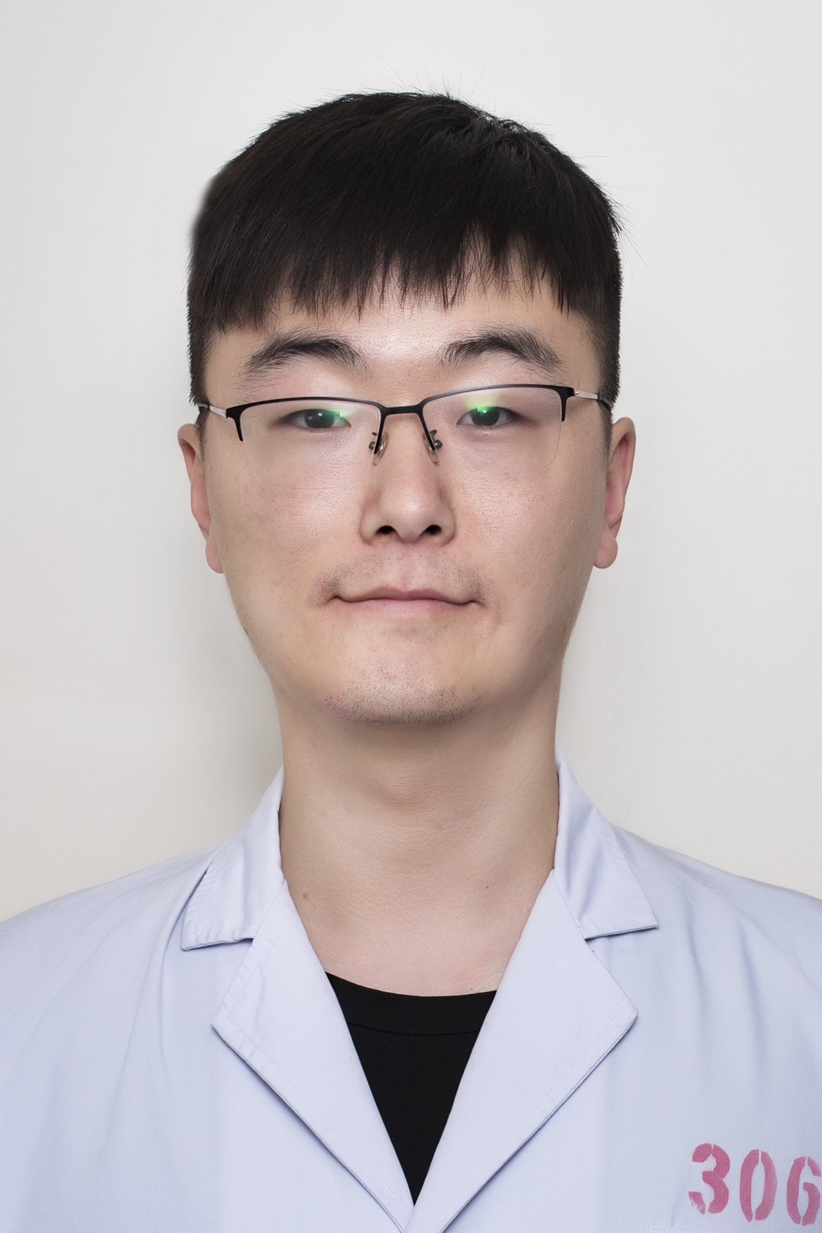 胡威龙