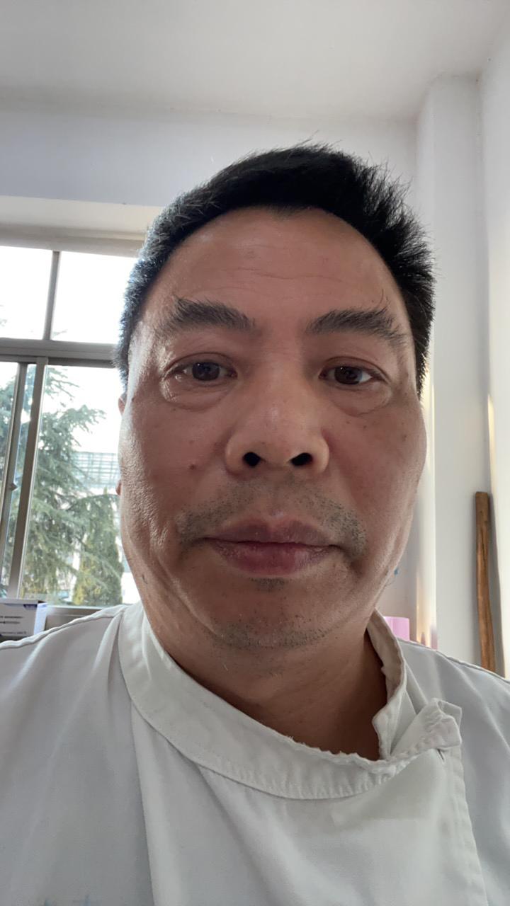 盛培新