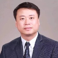 王桂新