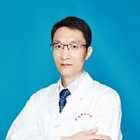 王东辰