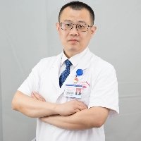 毋斌强