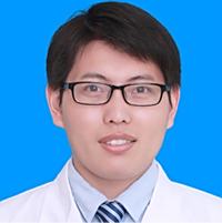 黄伸伸