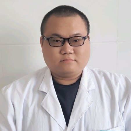 李萌