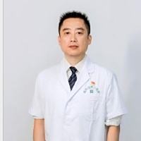 周斌