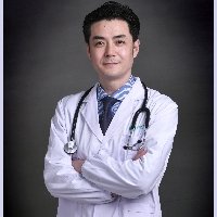 李玮