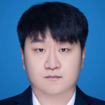 董佳伟
