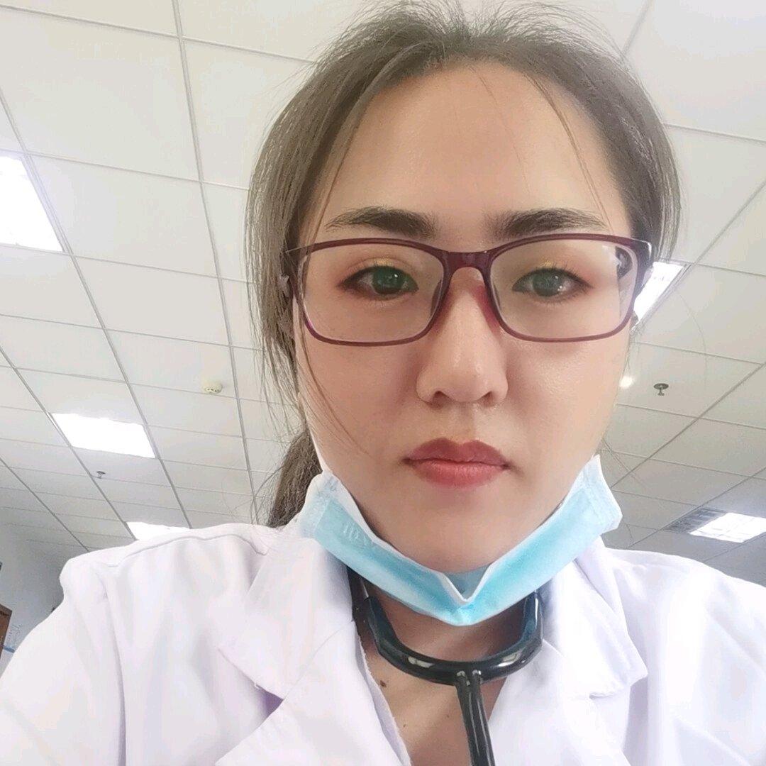 杨万秀