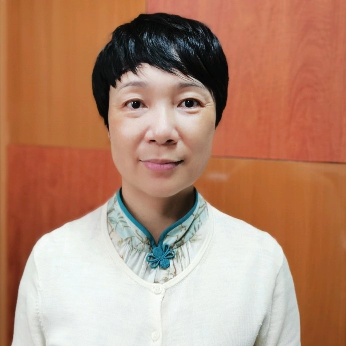 梁兢妮