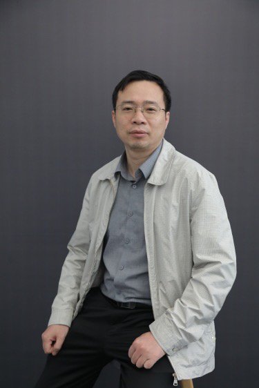 刘政华