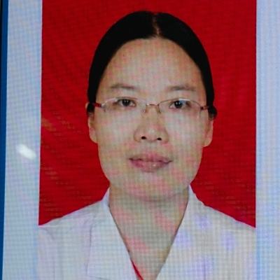 黄常英