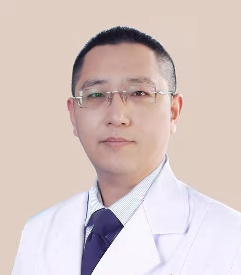 毛亮