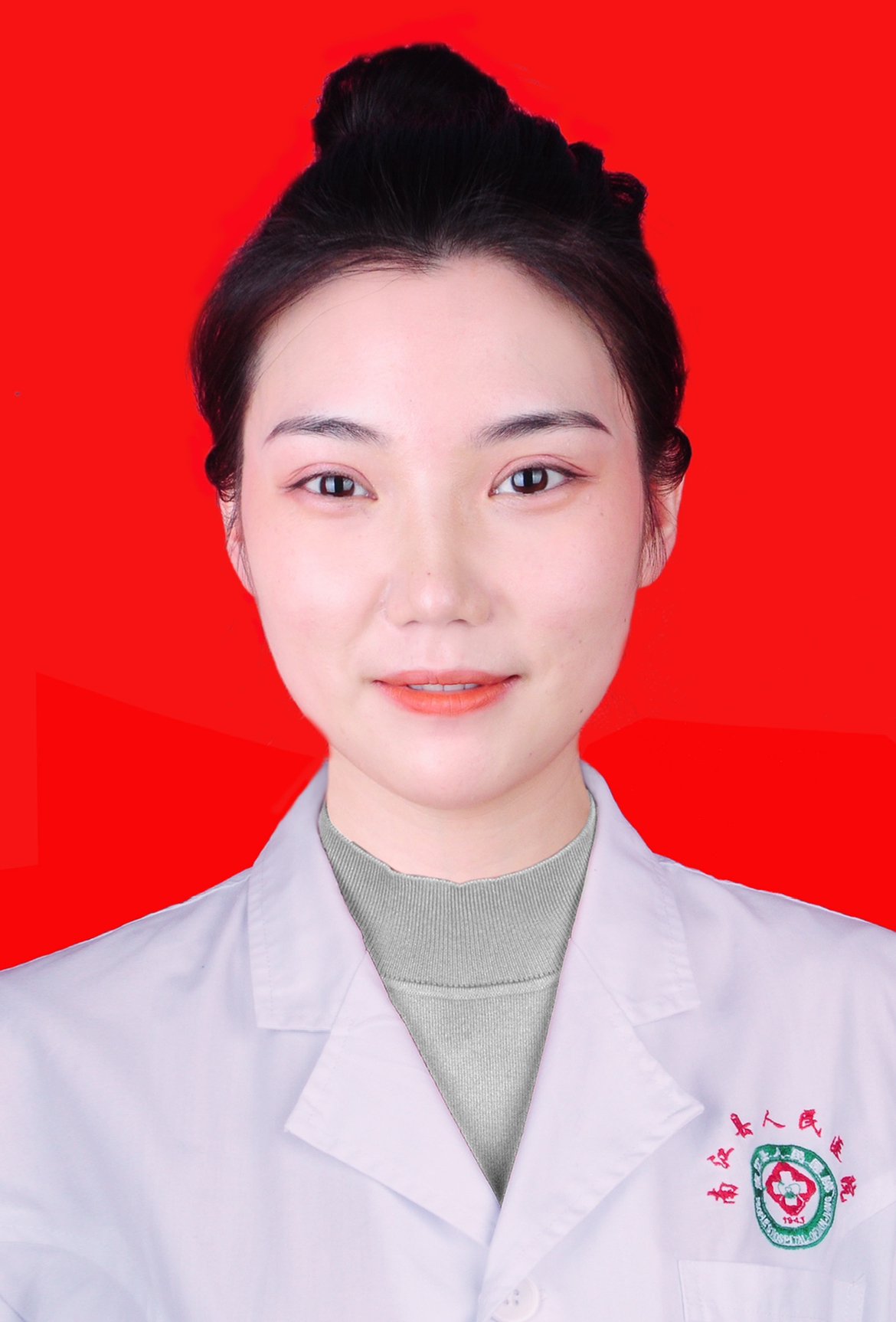 唐海英