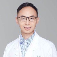 麦憬霆