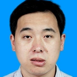 王鑫