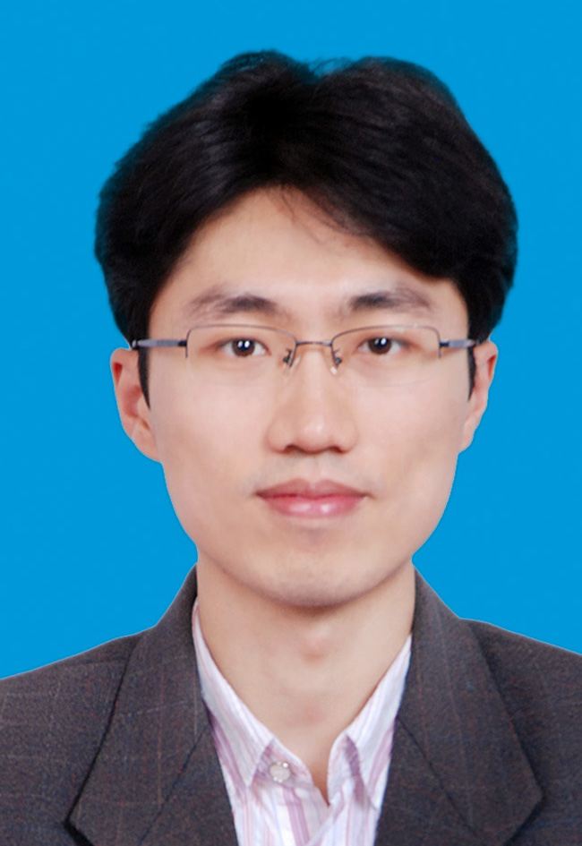 杨滔