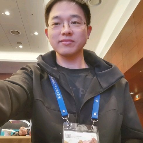 张志明