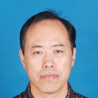 李念龙