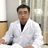 张伟