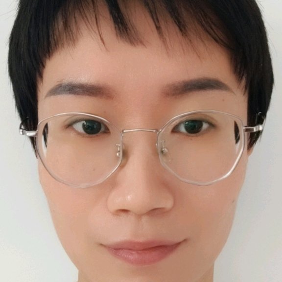 靳卿