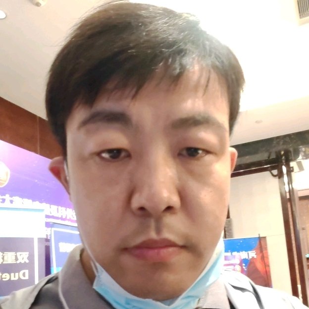 魏潘飞