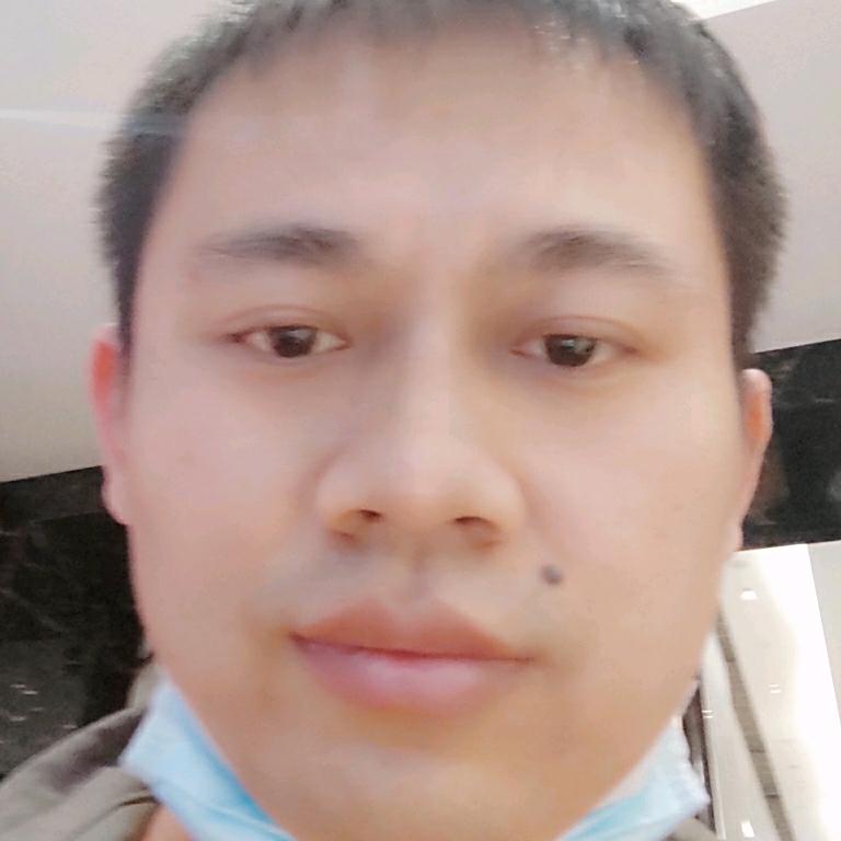 张霄鹏