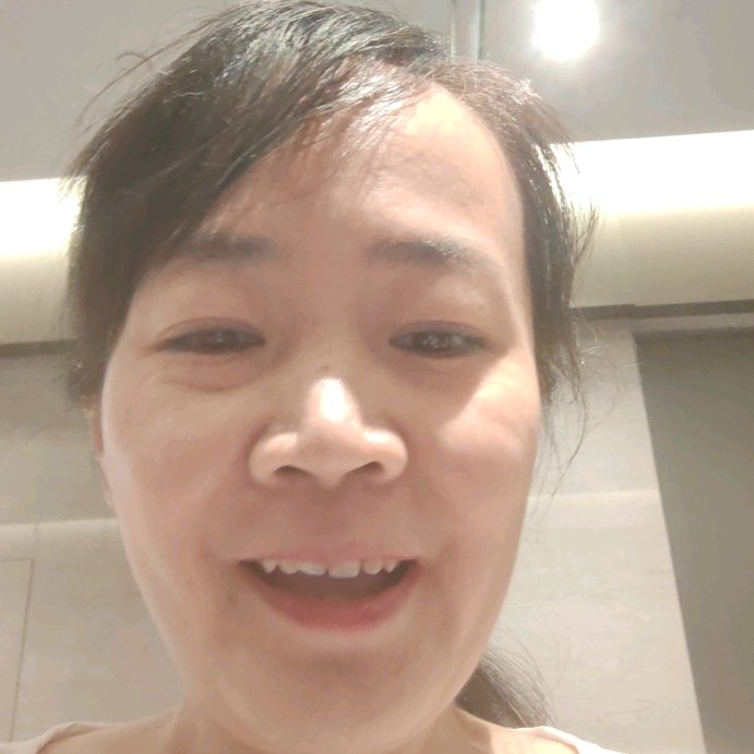 廖颖