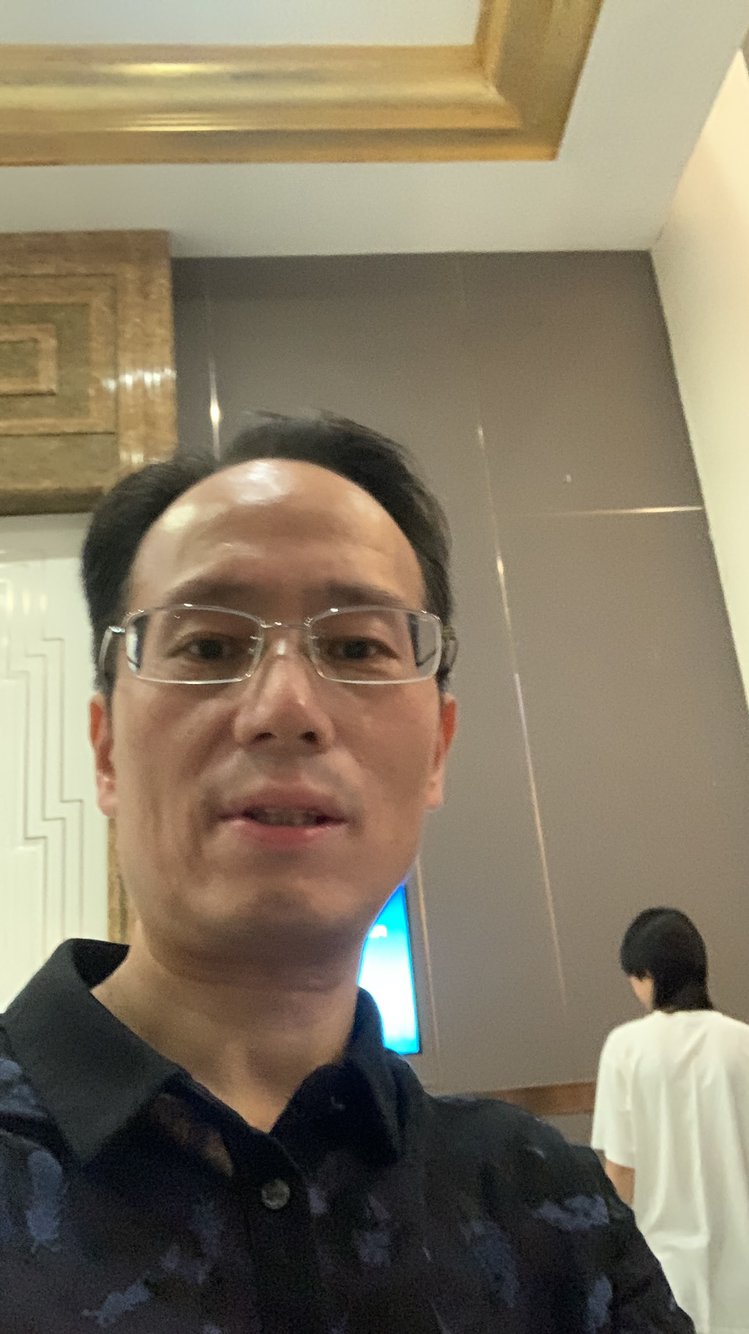 邵振兴