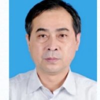 管忠安
