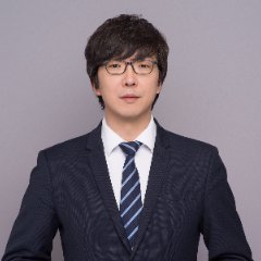 董强