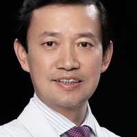 董健
