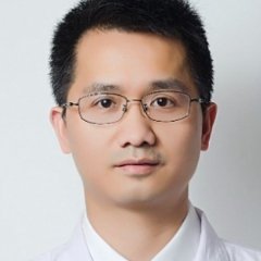 罗伟