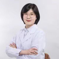 李艺