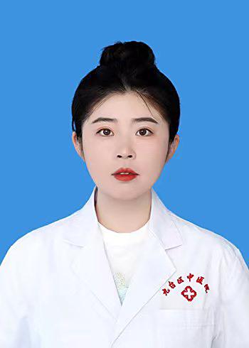 李莹